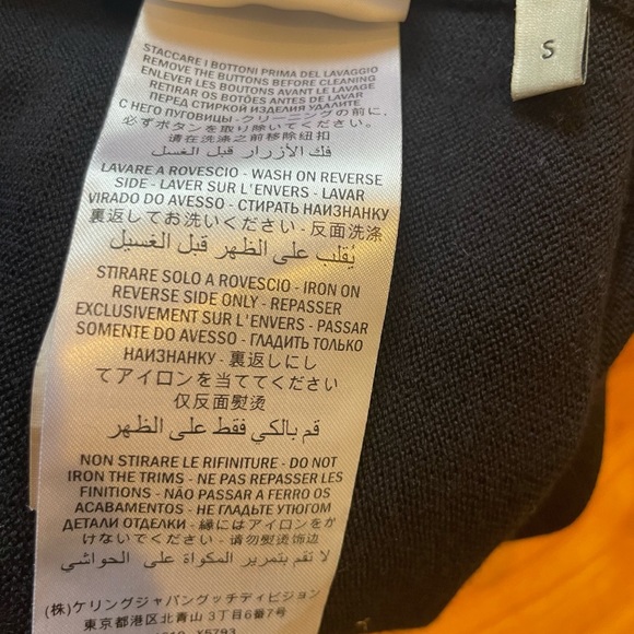 SOLD Gucci Navy Wool Knit Cardigan Size Small - Picture 9 of 10